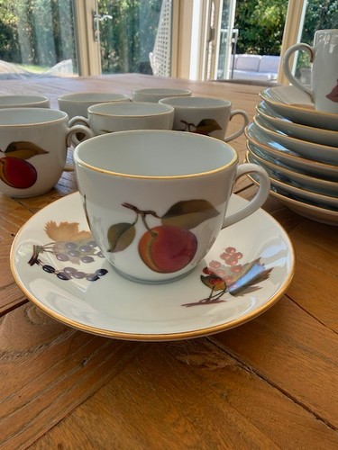 Royal worcester evesham gold - evesham,