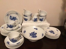 Royal Copenhagen tea/coffee service BLUE FLOWER for 6 people, 26 pieces
