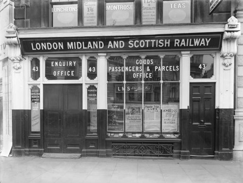 Old train photo - train, office
