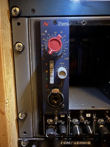 Neve 1073lb pre amp rack - pre-amp,