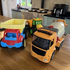 Child's Plastic JCB Toy Dumper Truck And Cement Mixer MX5000 Bundle X 3