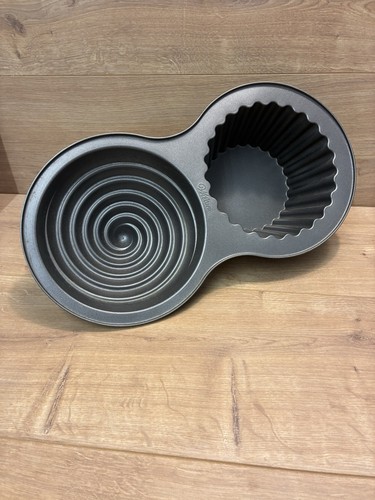 Wilton giant cupcake - wilton, non-stick