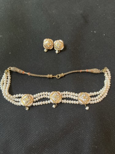 Handmade seed pearl choker - pearl,