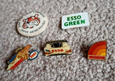 5x ESSO PIN BADGES - Retro