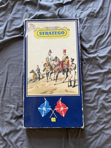 Stratego board game vintage - stratego,