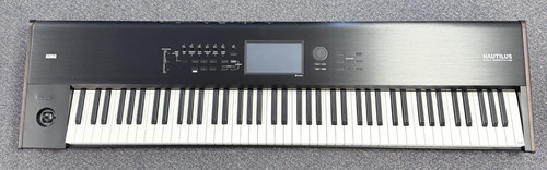 Korg nautilus synth - 88,