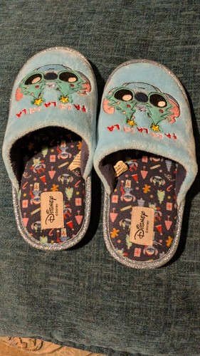 Disney lilo stitch christmas - stitch,