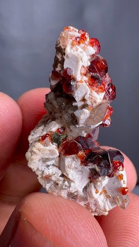 Carat natural garnet - 36,