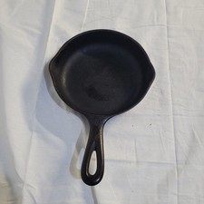 Wagner Ware Sidney 0 #3 •