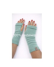 100% Pure Cashmere hand wrist