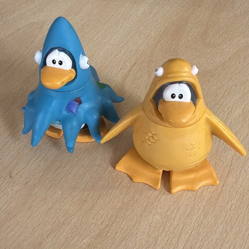 Disney club penguin jakks - club,