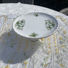 Royal Albert Trillium Footed