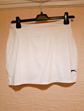 Ladies White Polyester Sports Skort/Skirt. Slazenger.  Size 8 / XS  NEW with tag