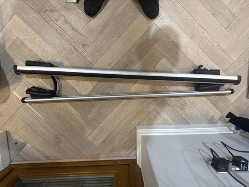 Universal fit thule rapid aero - thule,
