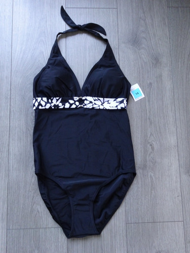 Bnwt marks spencer - &,