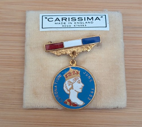 Vintage 1953 queen elizabeth - vintage,