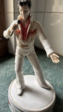 Elvis Figurine Plays love me tender