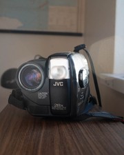 Working c-vhs JVC  GR-AX927 Camcorder Vintage Video Camera