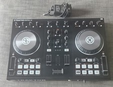 Native Instruments Traktor Kontrol S2 Mk2 DJ Controller