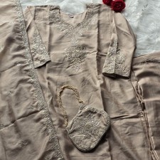 Mauve Salwar Kameez Suit