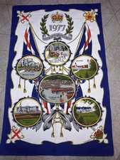 Vintage 1977 Queens Silver