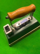 Dowsings snooker table iron in