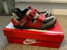 vintage Nike Cairns cycling