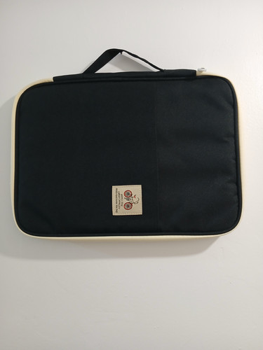Portfolio zipped conference - a4,