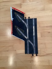 VINTAGE CLASSIC SCALEXTRIC  C180 LE MANS START TRACK +BARRIERS