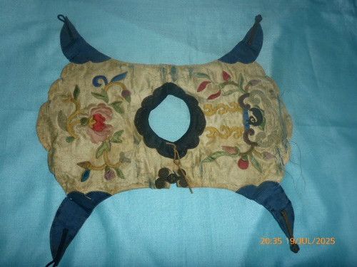 Antique chinese appliqued - antique,