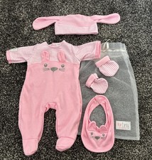 Tiny treasures Outfit …..Fantastic Condition