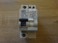 MK B32 32A RCBO LN6348s 30mA