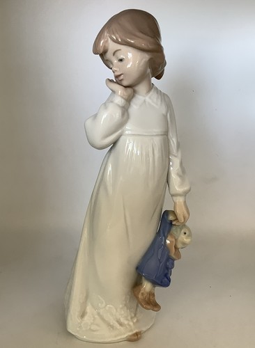 Nao lladro rag doll - nao, by