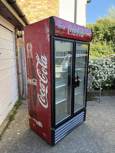 Coca cola double - glass, door