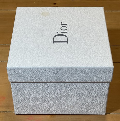 Christian dior empty shoe - dior,