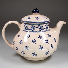 Vintage LAURA ASHLEY Johnson