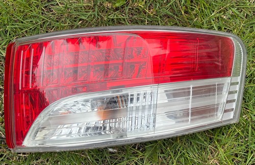 2009 2012 toyota avensis - 2009, to