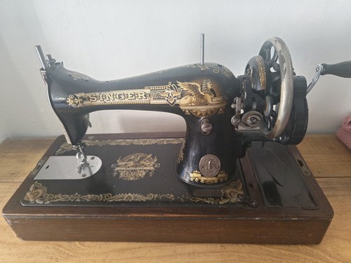 Singer vintage 1900s hand - singer,