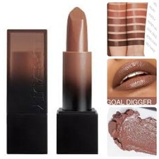 Huda Beauty Power Bullet Matte
