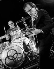 Joe Bonamassa with his Signature Gibson Les Paul guitar and Jason  - Old Photo
