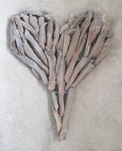 Grey driftwood heart wall - heart,