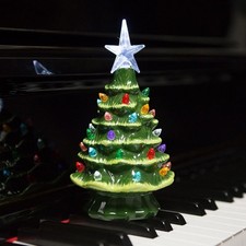 (1) Christmas Light Hand
