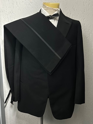 Men 1920s bespoke - men’s, three