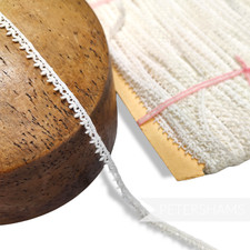 7mm Teeny Leafy Design Vintage