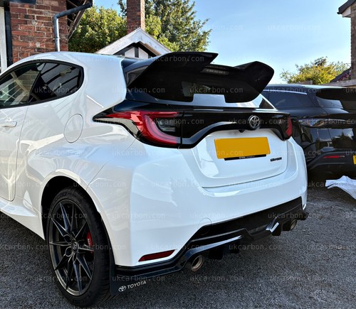 Toyota yaris spoiler carbon - spoiler,