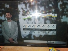 Linsar 32LED1500 LED HD Ready 720p Smart TV, 32" with Built-In Wi-Fi, Freeview