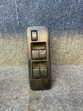 2008 Nissan Qashqai Acenta Driver Window Switch 25401JD00A