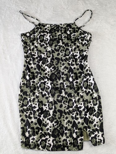 Noisy may dress - noisy, large