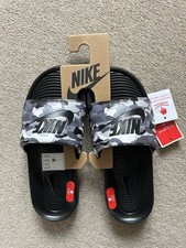 BNWT, Mens / Boys Nike Victori