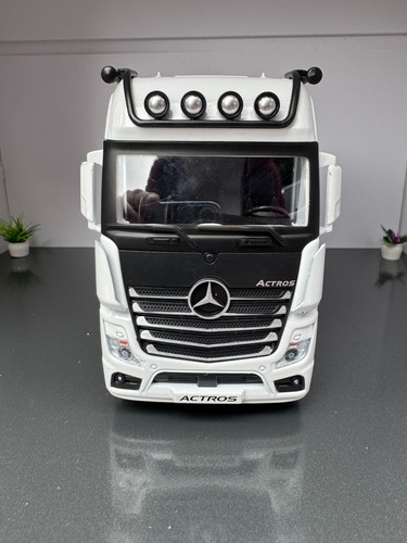 Mercedes actros truck 24 - mercedes,